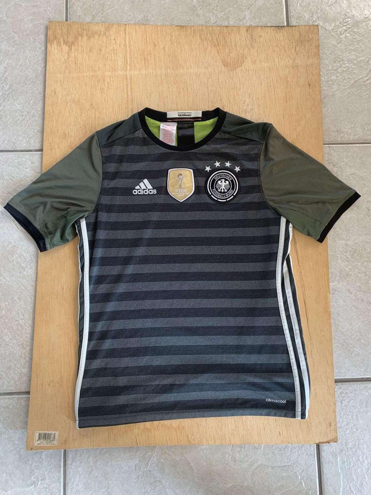 Duits WK shirt 2014 - Maat: XS, Sport en Fitness, Voetbal, Maat XS of kleiner, Ophalen of Verzenden, Zo goed als nieuw, Shirt