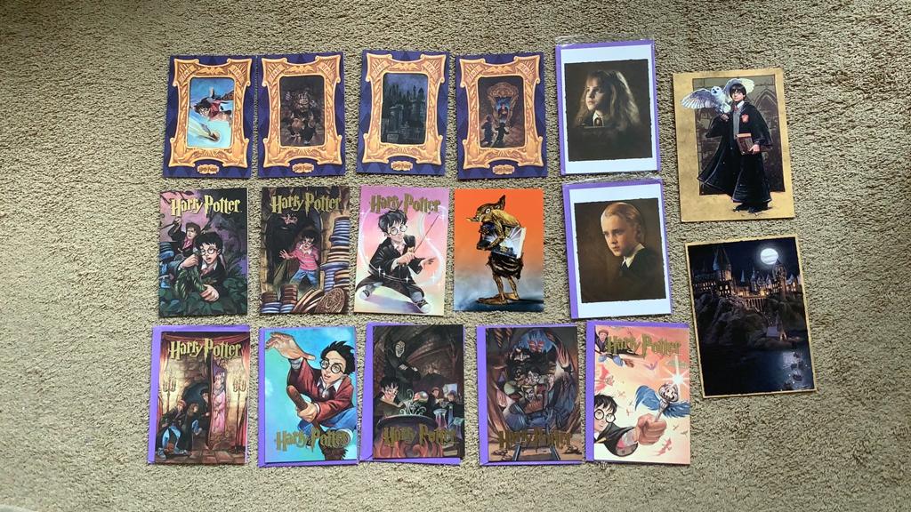 Harry Potter, 17 ongelopen ansichtkaarten, enkel en dubbel, Ophalen of Verzenden, Zo goed als nieuw, Overige typen