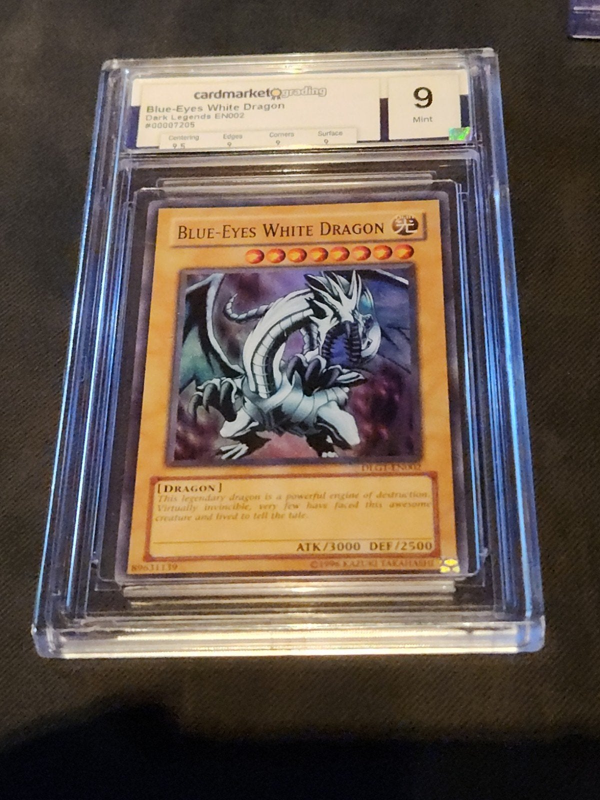 Blue eyes white dragon mint 9 cardmarket grading, Hobby en Vrije tijd, Verzamelkaartspellen | Yu-gi-Oh!, Ophalen, Nieuw, Losse kaart