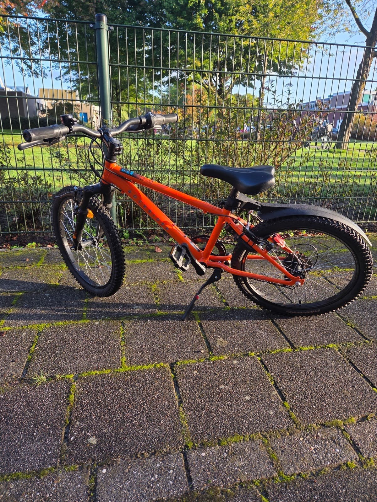 Oranje Mountainbike van Decathlon, Fietsen en Brommers, Gebruikt, Velgrem, Versnellingen, Minder dan 49 cm