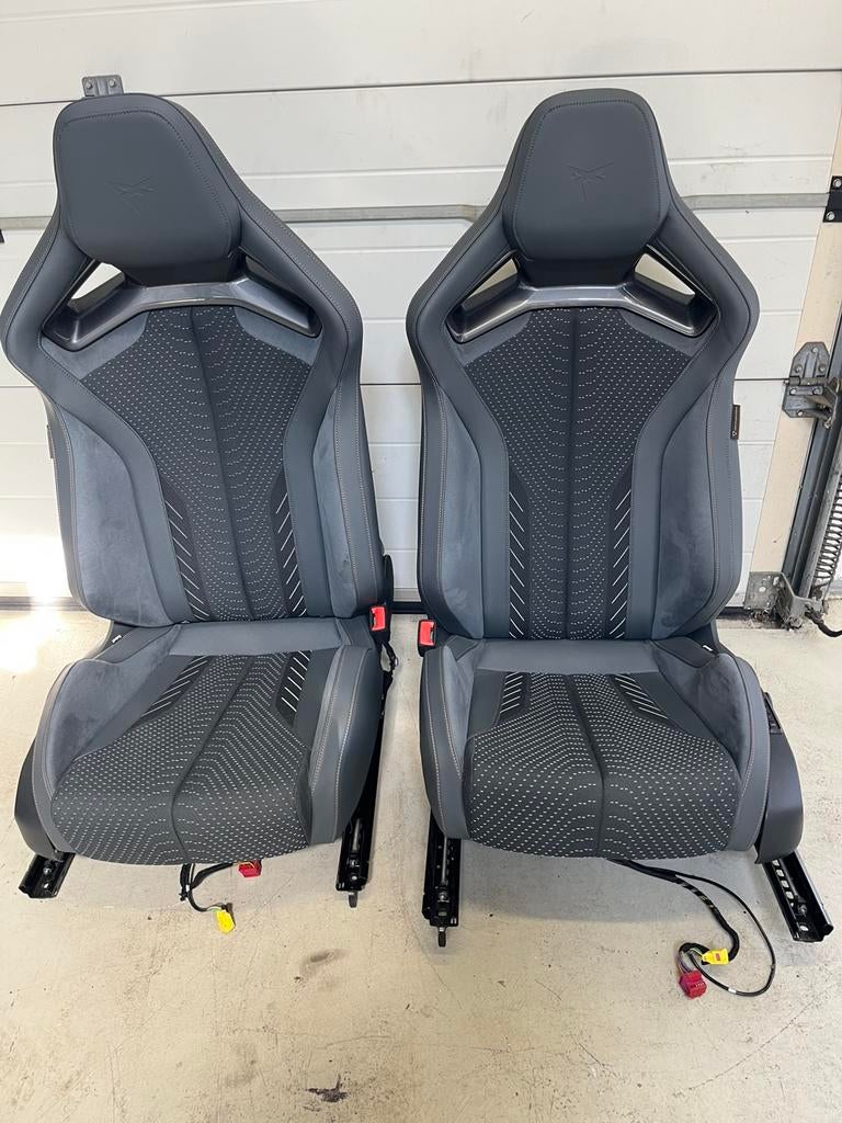 Cupra formentor schaalstoelen schalensitze bucket seats, Auto-onderdelen, Ophalen, Nieuw, Audi