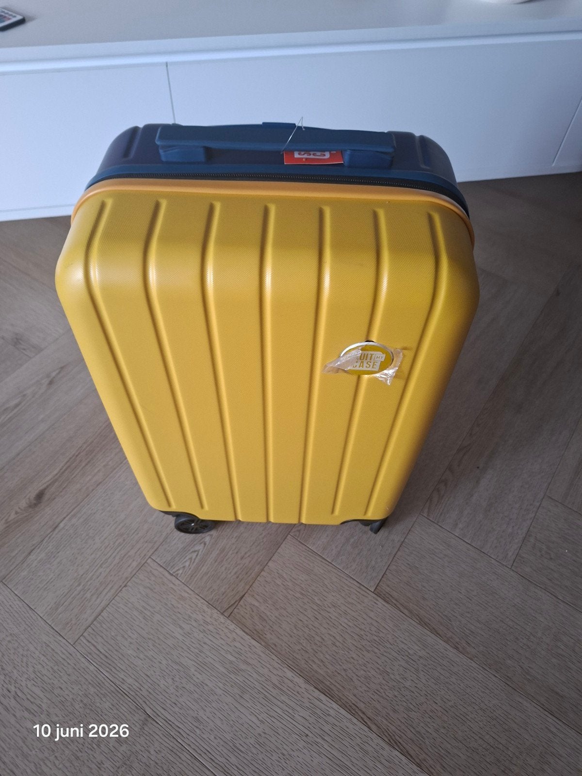 Suitmycase handbagage koffer geel, Wieltjes, 20 tot 30 cm, Nieuw, Ophalen of Verzenden