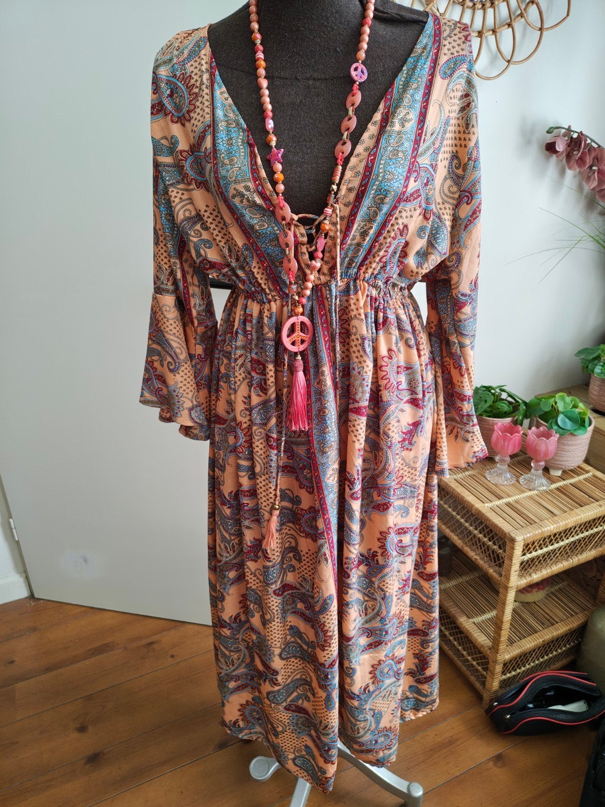 lange jurk s m l, Kleding | Dames, Jurken, Ophalen of Verzenden, Zo goed als nieuw, Onder de knie