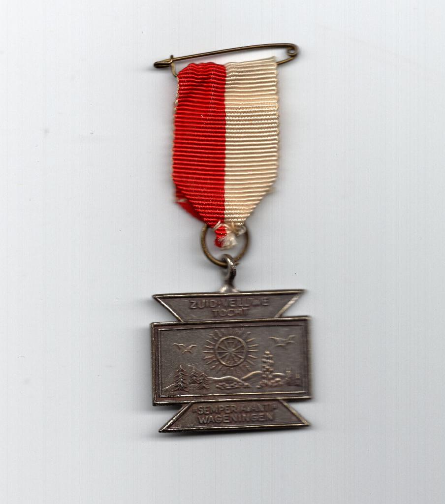 Te koop: medaille uit Wageningen "Semper Avanti", Postzegels en Munten, Ophalen of Verzenden, Overige materialen, Nederland
