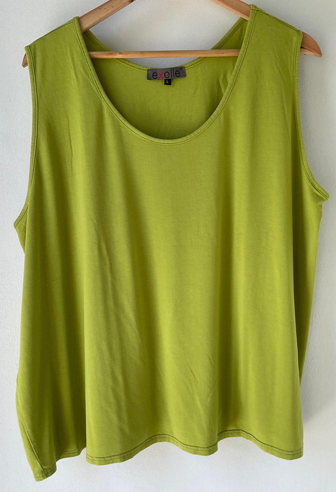 Exelle top appelgroen maat L= 50/52, Kleding | Dames, Ophalen of Verzenden, Zo goed als nieuw