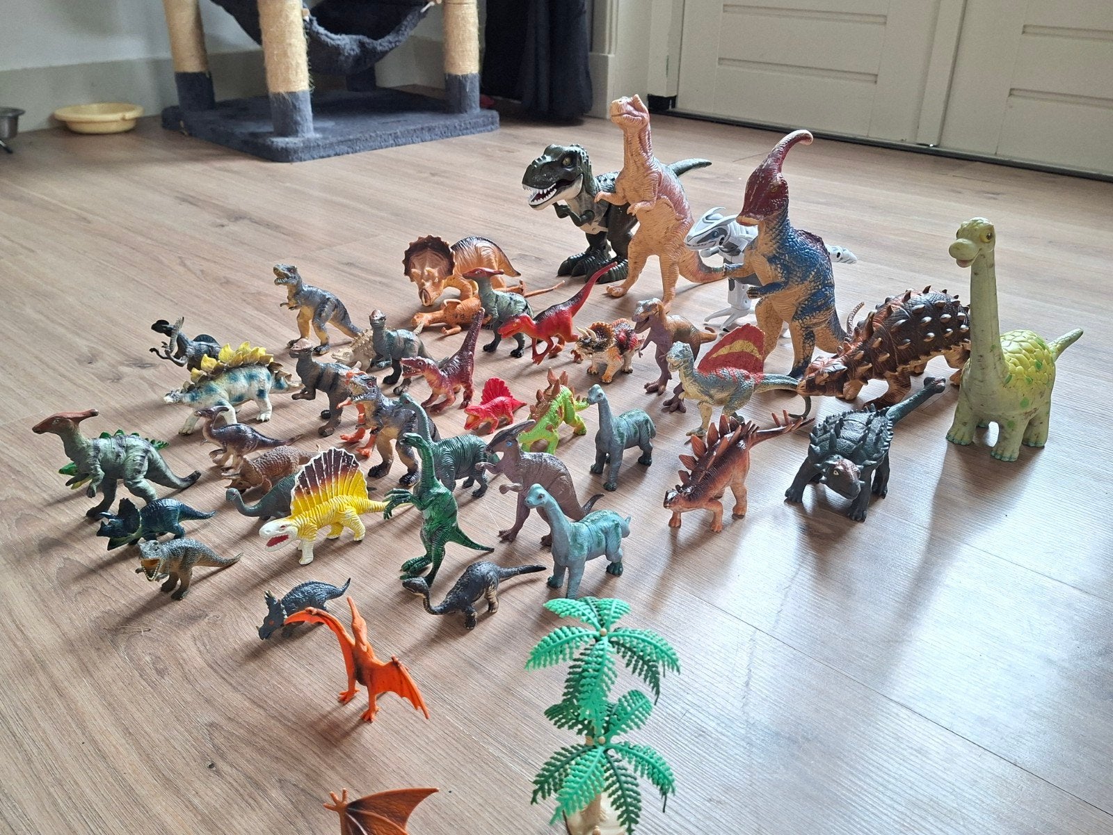 Grote collectie dinosaurussen en accessoires, Kinderen en Baby's, Speelgoed | Overig, Ophalen of Verzenden, Jongen of Meisje