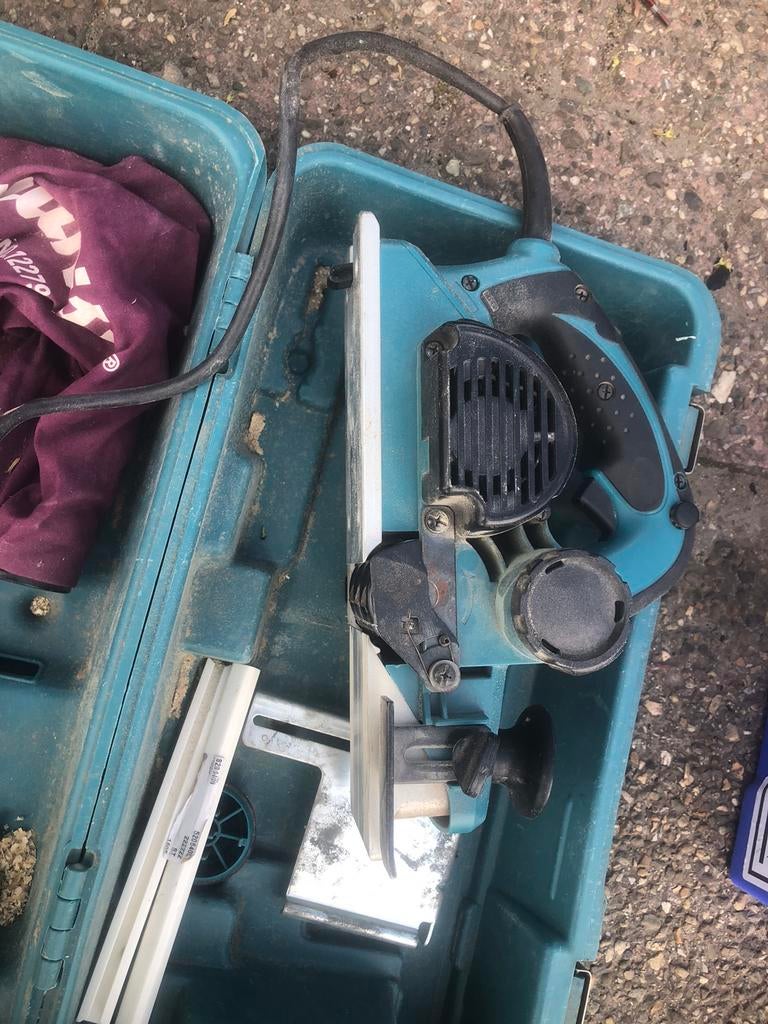 Makita schaafmachine, Ophalen of Verzenden, Zo goed als nieuw, 1200 watt of meer, Overige typen