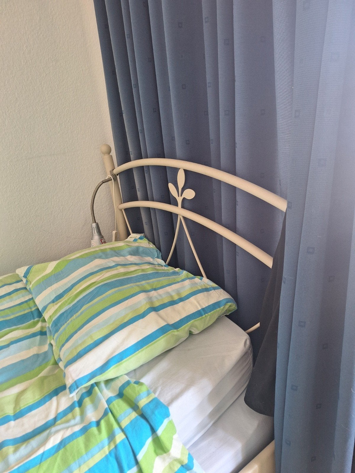 Puntgaaf kinderbed / 1-persoonsbed 90x200 cm (Sijben), Huis en Inrichting, Slaapkamer | Bedden, Zo goed als nieuw, Eenpersoons
