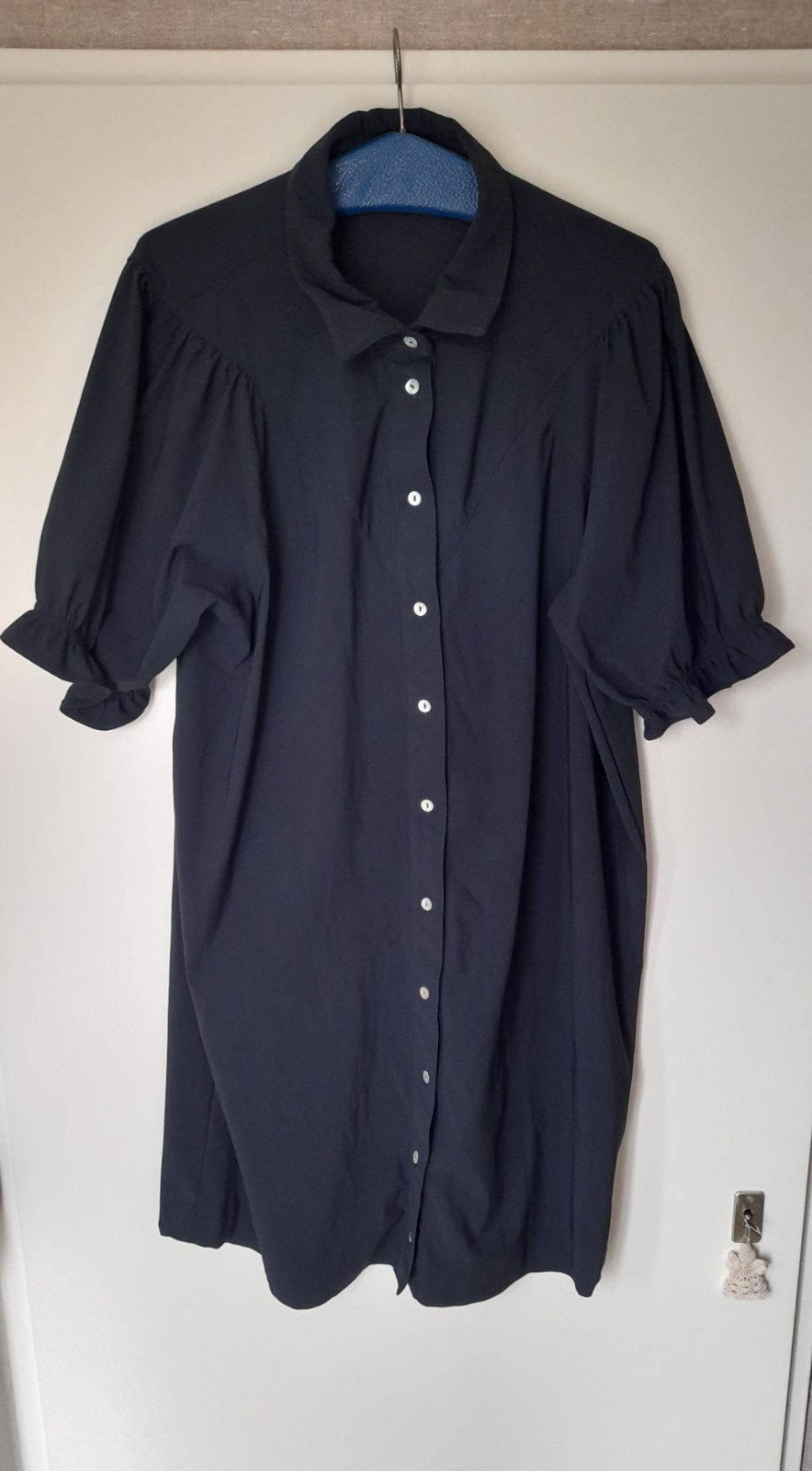 Donkerblauwe Disenjo jurk, Blauw, Maat 46/48 (XL) of groter, Ophalen of Verzenden, Zo goed als nieuw
