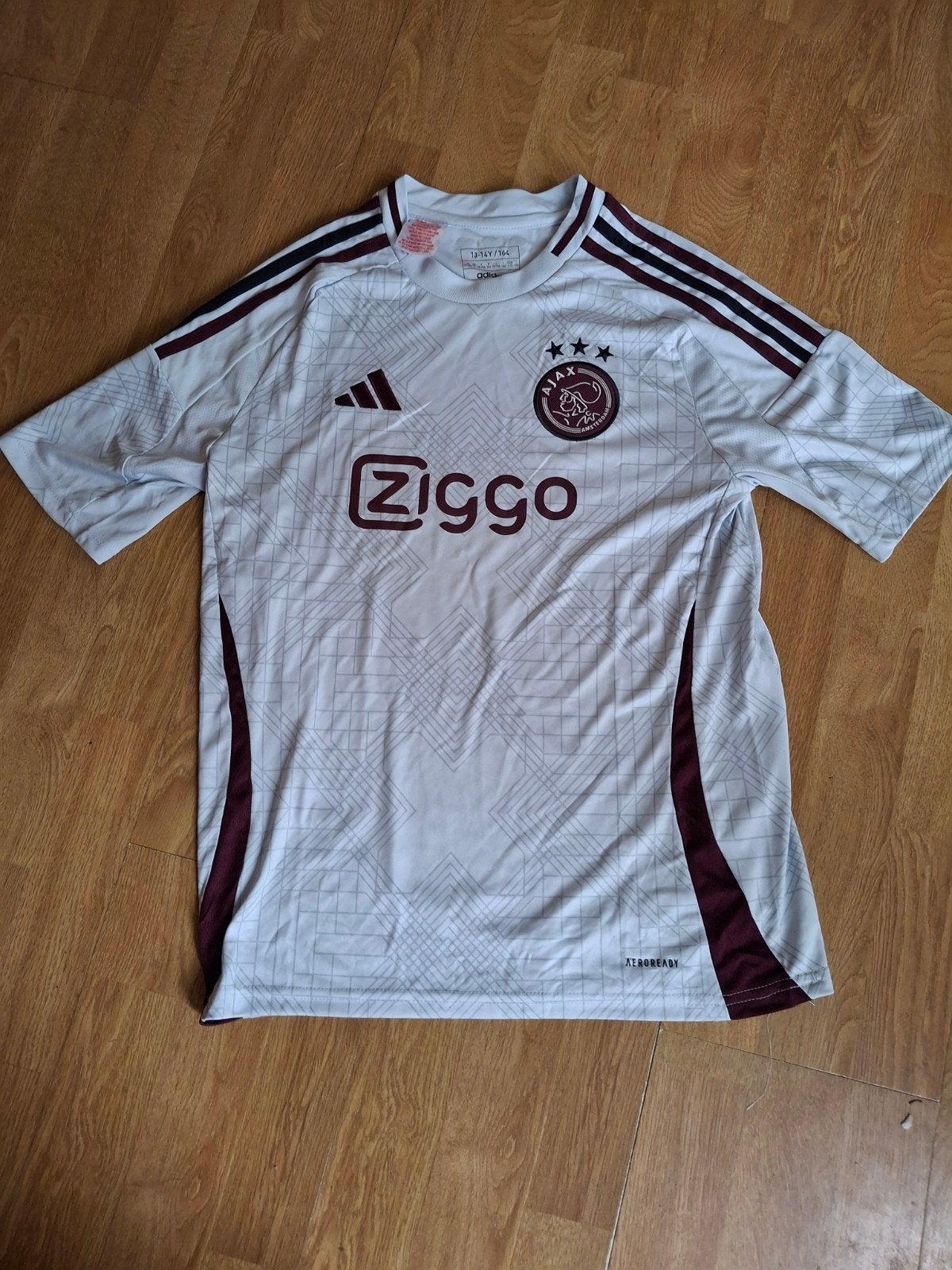 Ajax shirt 2024-2025 maat 164 z.g.a.n, Sport en Fitness, Voetbal, Maat XS of kleiner, Verzenden, Nieuw, Shirt