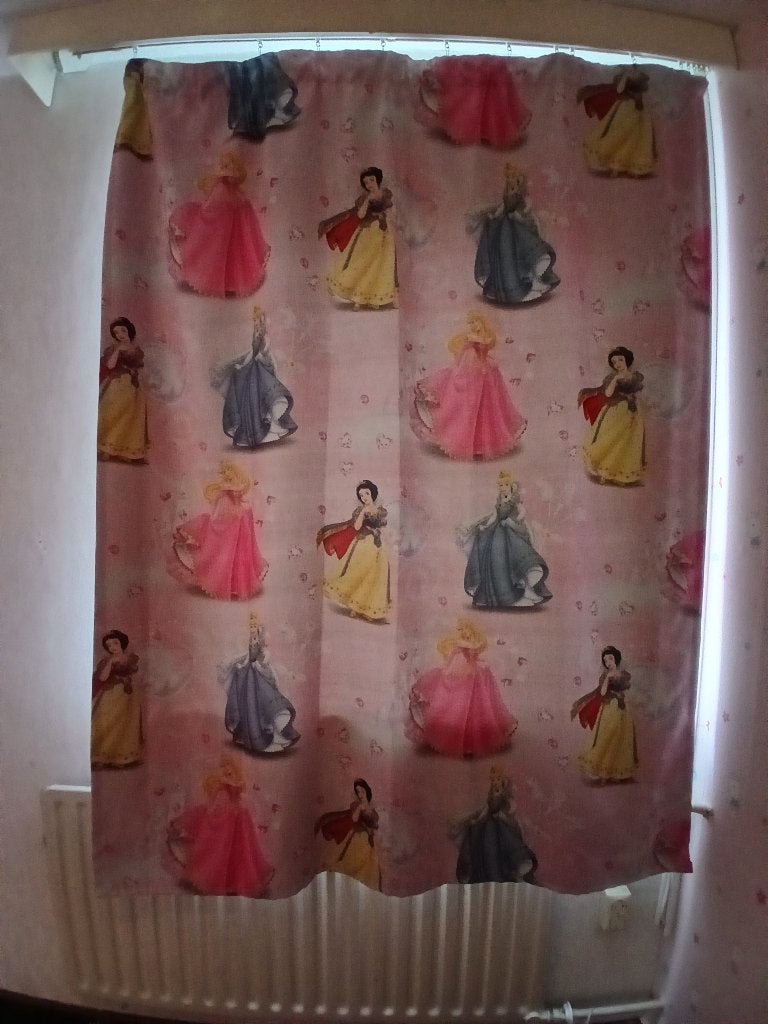 Gordijnen, kinderkamer, meisjes gordijnen, Huis en Inrichting, Ophalen of Verzenden, Zo goed als nieuw, Roze, Gordijn