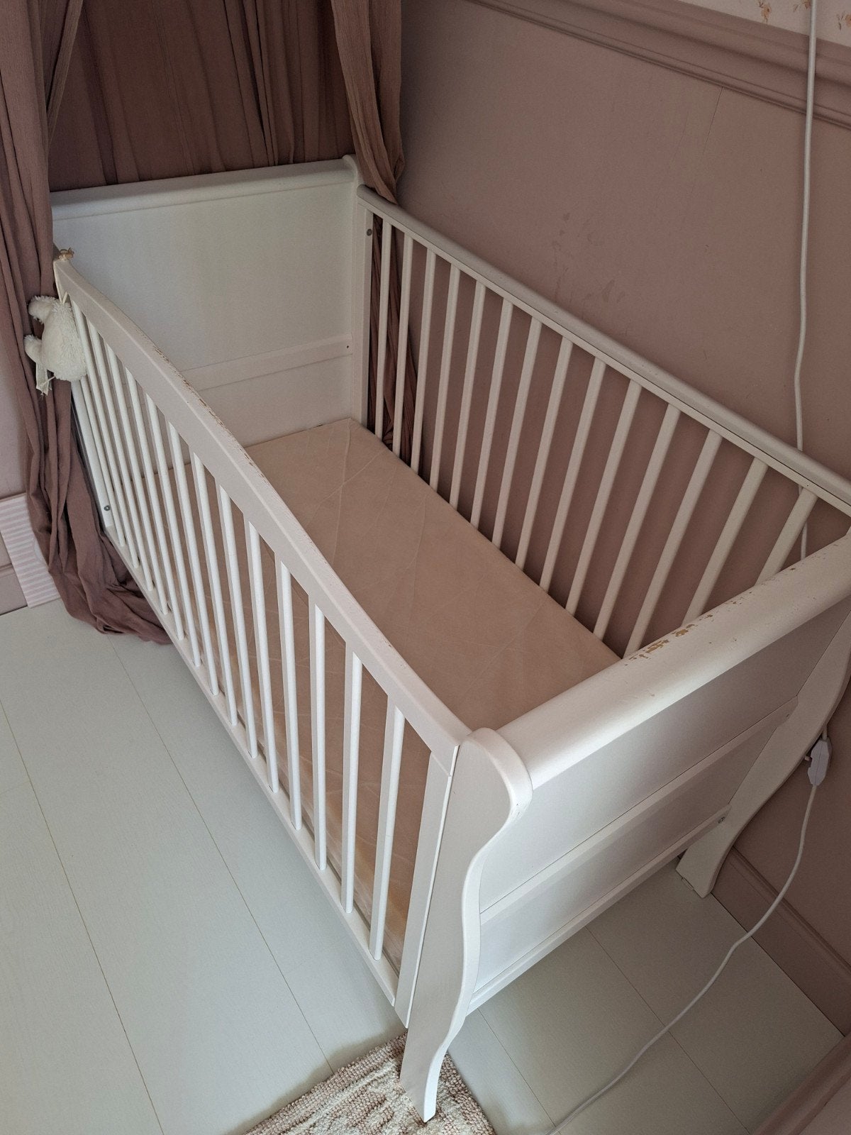 Ledikant Holla Baby inclusief matras 120x60cm, Huis en Inrichting, Slaapkamer | Bedden, Ophalen, Gebruikt, Wit, 190 cm of minder