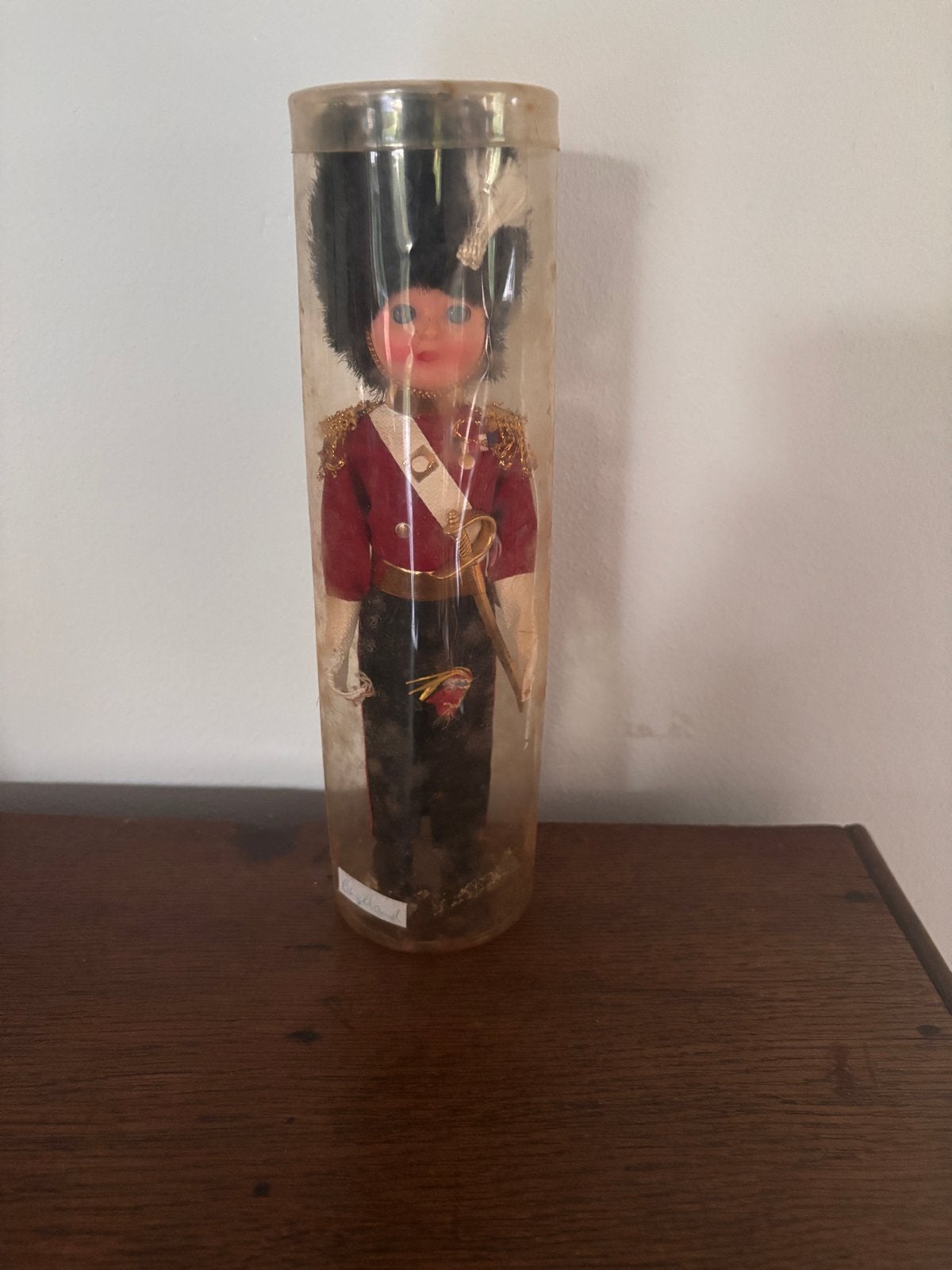 Vintage Britse Garde Soldaat Pop in Koker, Ophalen of Verzenden, Gebruikt, Pop