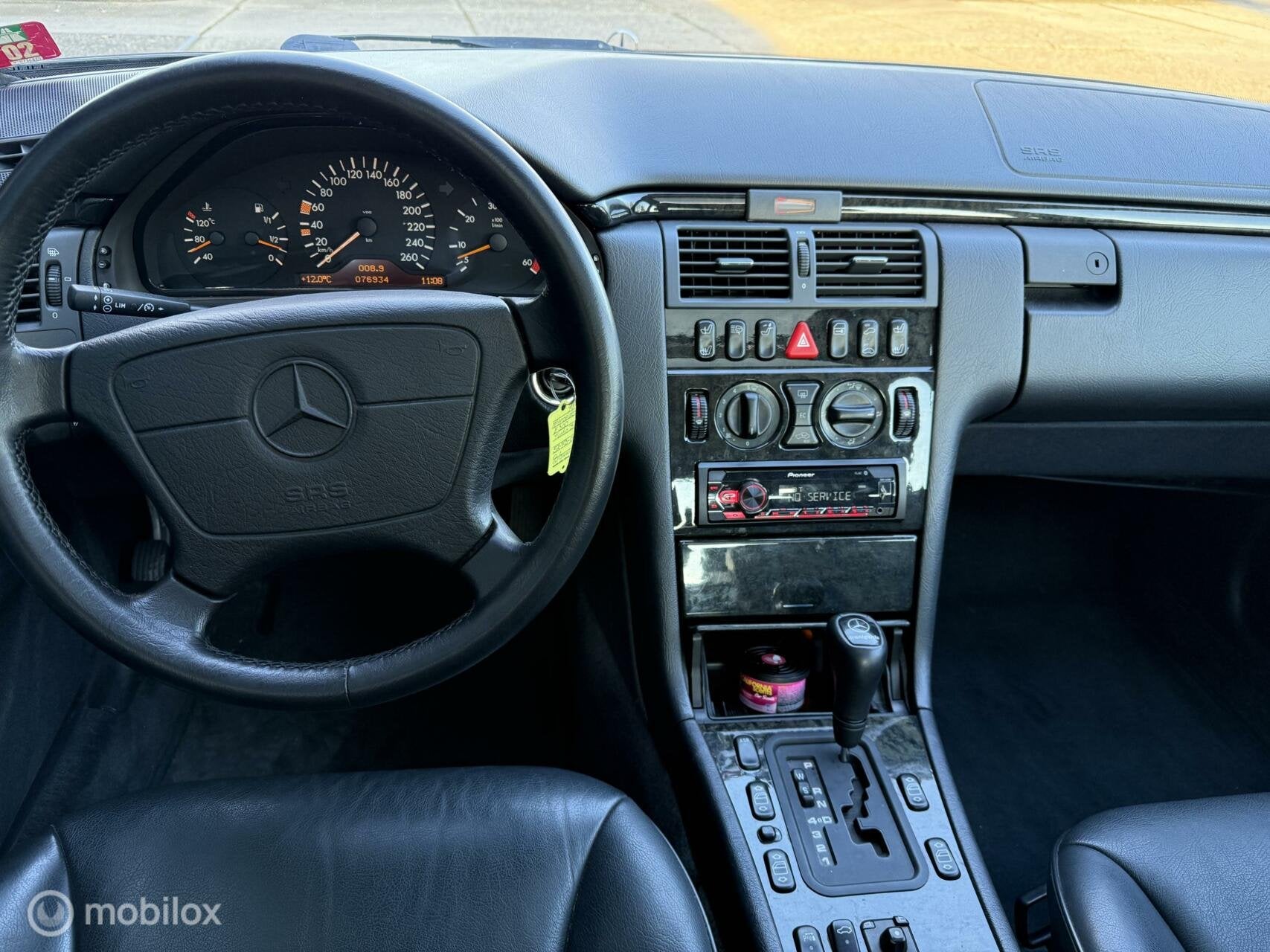 Mercedes-Benz E300 TD Avantgarde + voll.historie, foto 7