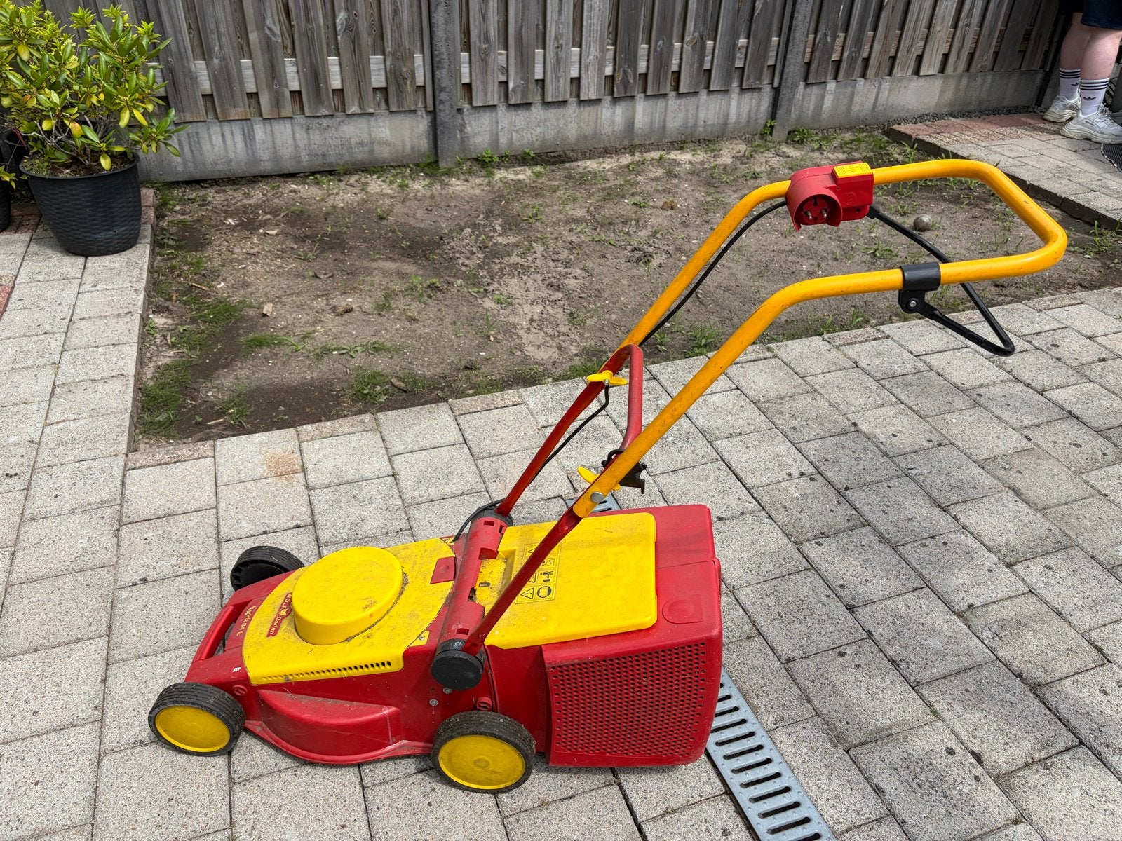 Wolf Garten Esprit 34 E Elektrische Grasmaaier, Ophalen, Cirkelmaaier, Gebruikt, Elektrische grasmaaier