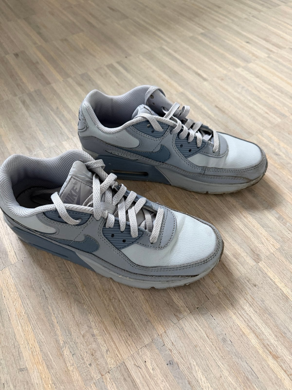 Nike Air Max sneakers maat 38 - Grijs/Blauw, Kinderen en Baby's, Kinderkleding | Schoenen en Sokken, Ophalen of Verzenden, Gebruikt