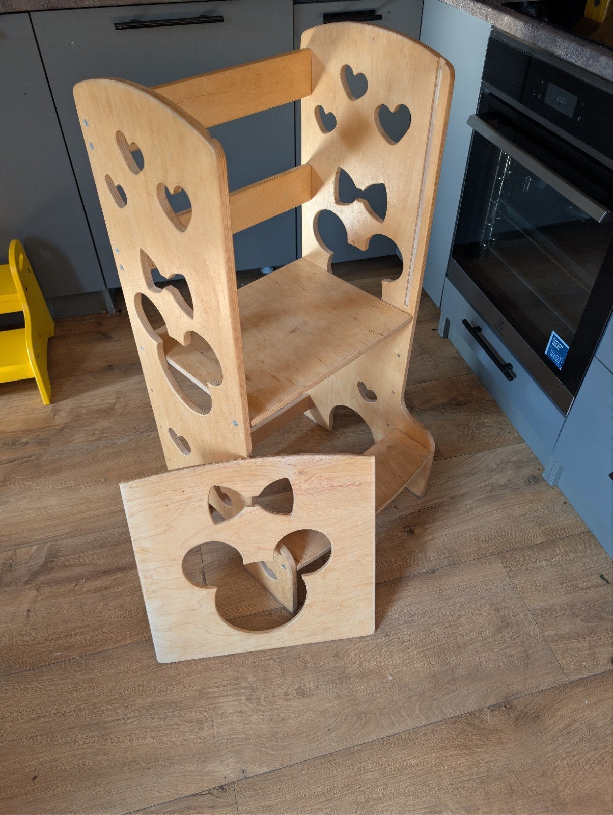 Houten Keukenhulpje / Leertoren - Mickey & Minnie Design, Ophalen of Verzenden, Gebruikt