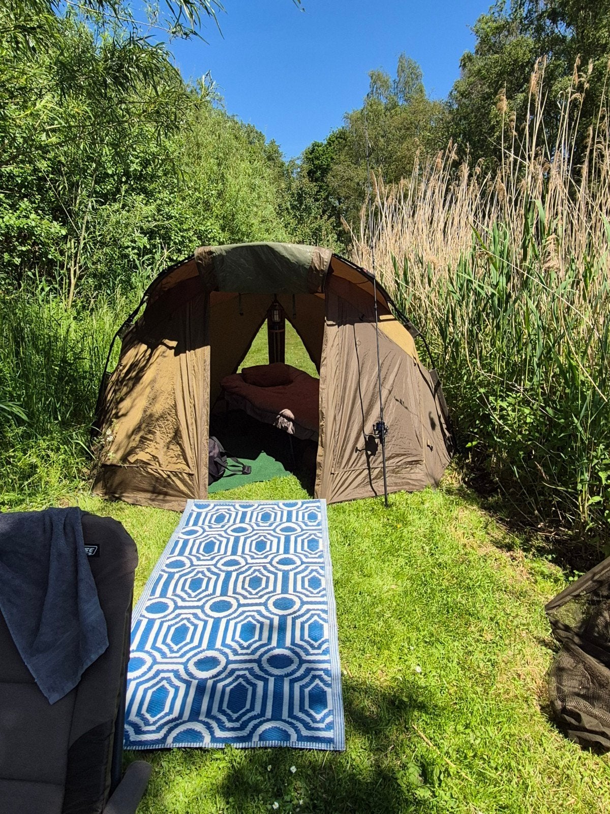 JRC 2-persoons bivvy met nieuwe overwrap, Ophalen of Verzenden, Gebruikt, Tot en met 2