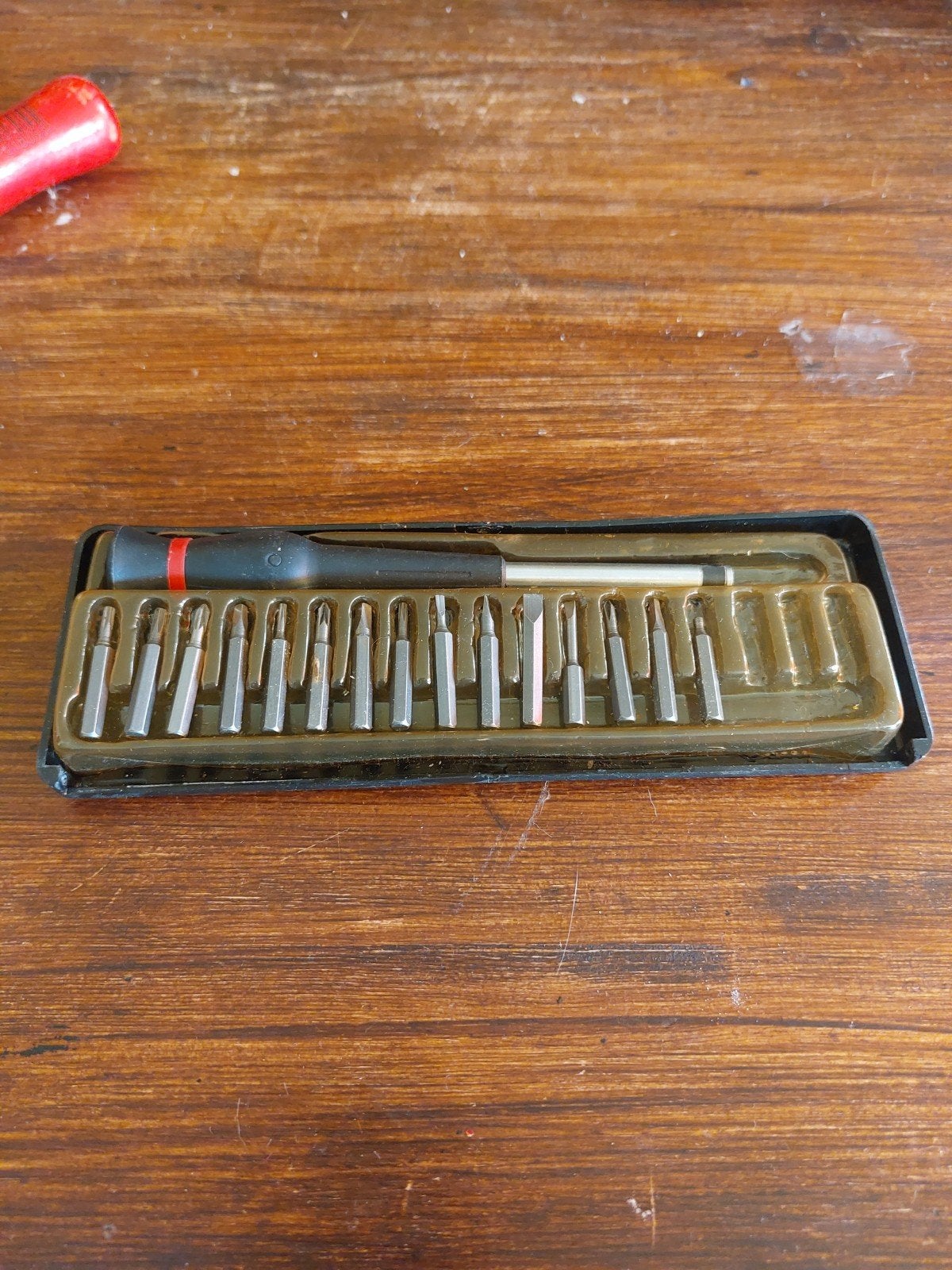 Mini bitset met schroevendraaier, diverse bits, Doe-het-zelf en Verbouw, Gereedschap | Handgereedschap, Ophalen of Verzenden, Gebruikt