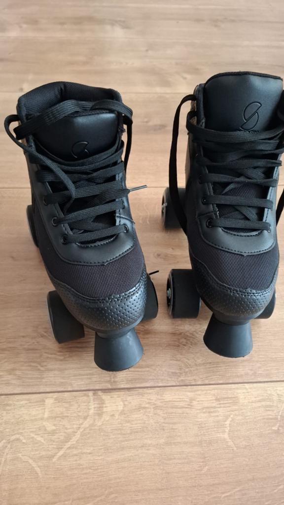 Story Nomad rollatschaatsen – zwart – uitstekende staat, Ophalen, Zo goed als nieuw, Schoenen