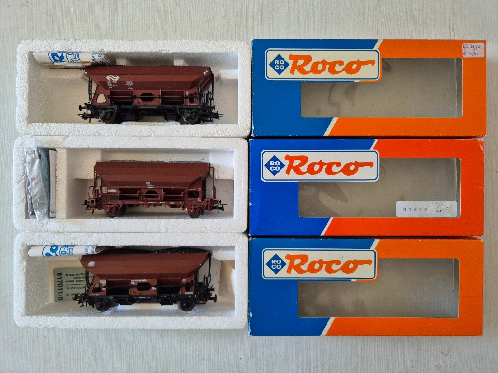 3 Mooie Roco H0 zelfloswagons 46131/46132/46133, Gelijkstroom, Wagon, Ophalen of Verzenden, Zo goed als nieuw