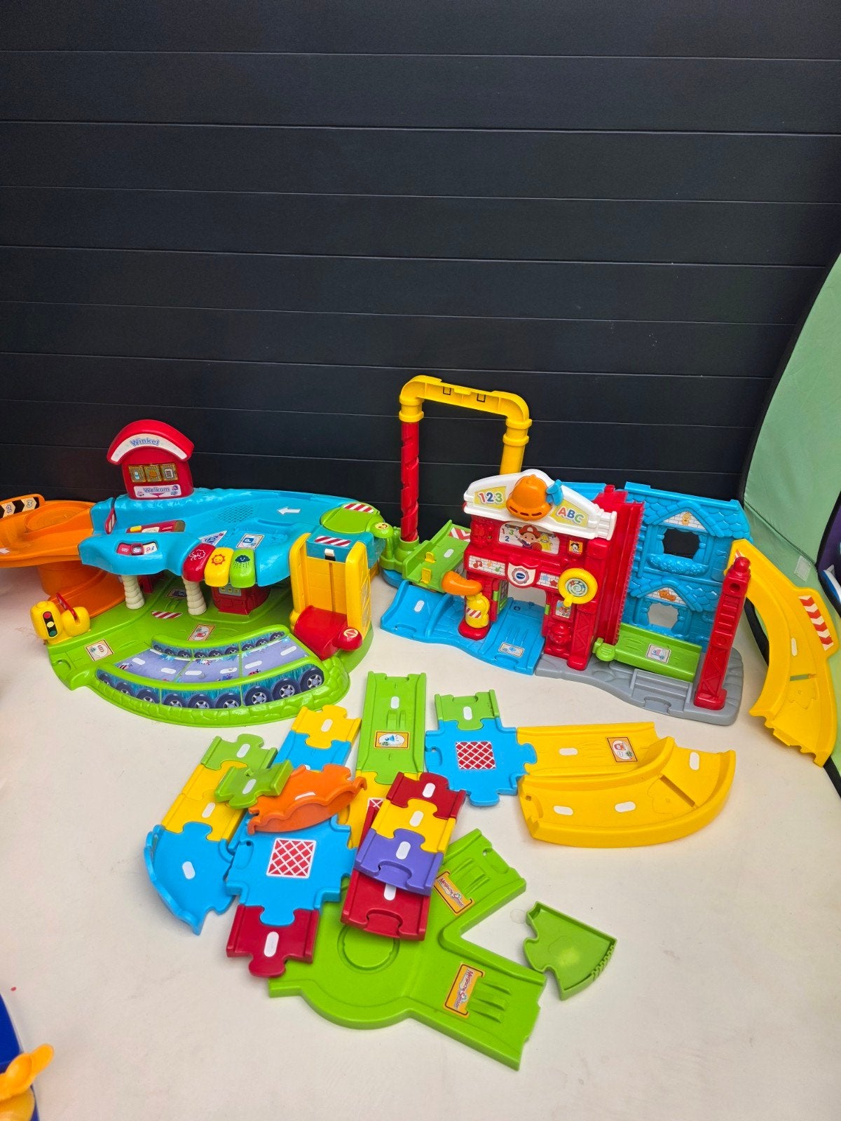 VTech Toet Toet Auto's wenkel en Brandweerkazerne, Ophalen of Verzenden, Gebruikt, Overige merken