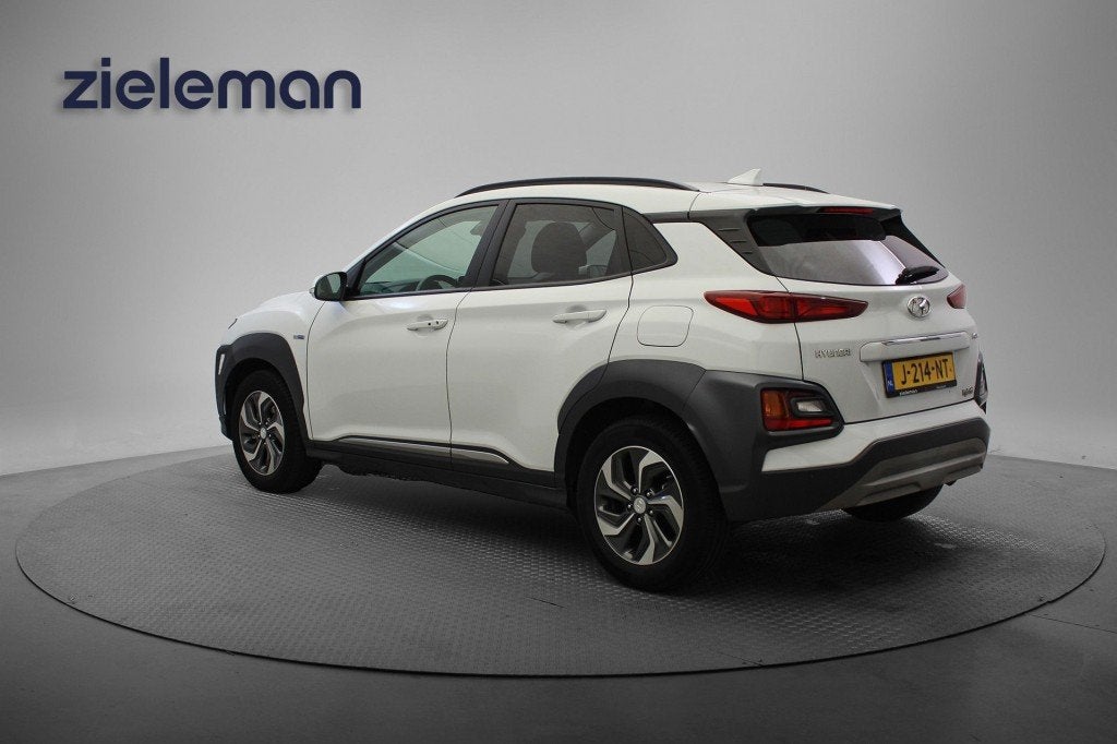 Hyundai KONA 1.6 GDI HEV Fashion - Carplay, Camera, Adapt. C, Gebruikt, Wit, Hybride Elektrisch/Benzine, SUV of Terreinwagen