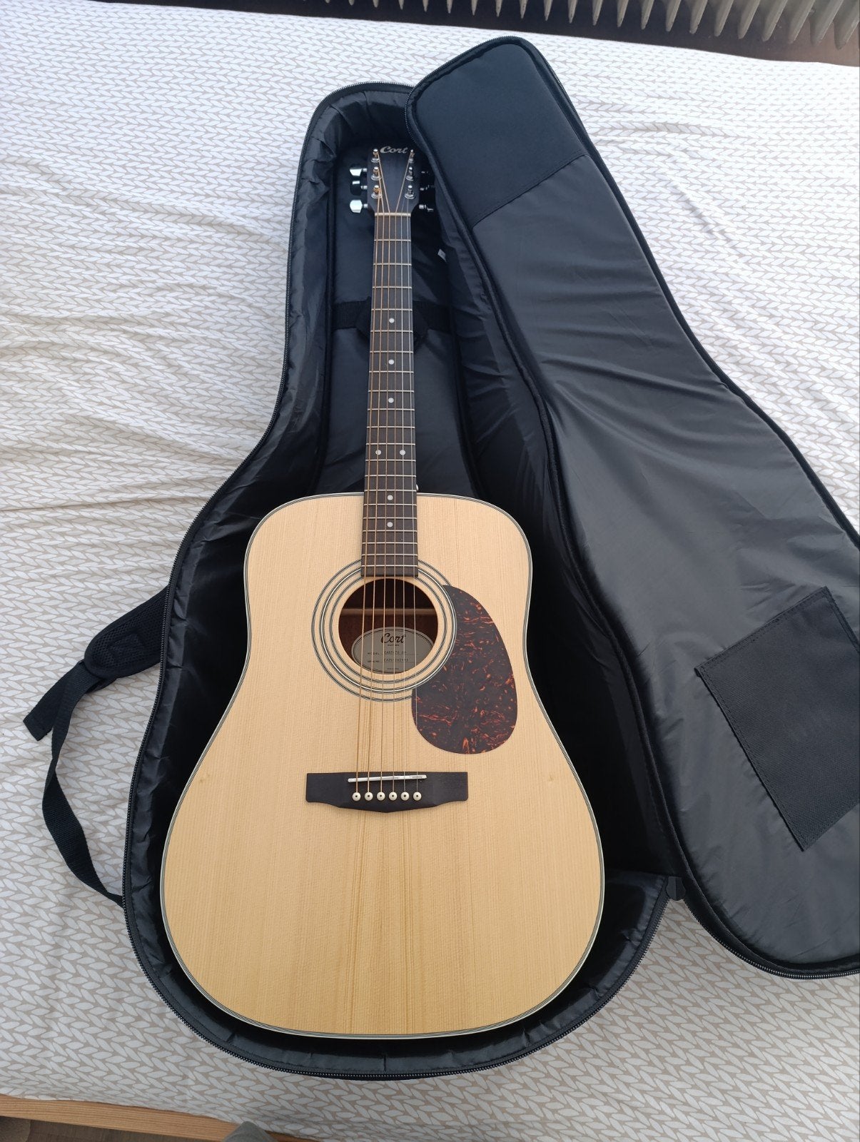 Cort Earth70 OP akoestische gitaar met hoes, Ophalen, Zo goed als nieuw, Western- of Steelstringgitaar, Met koffer