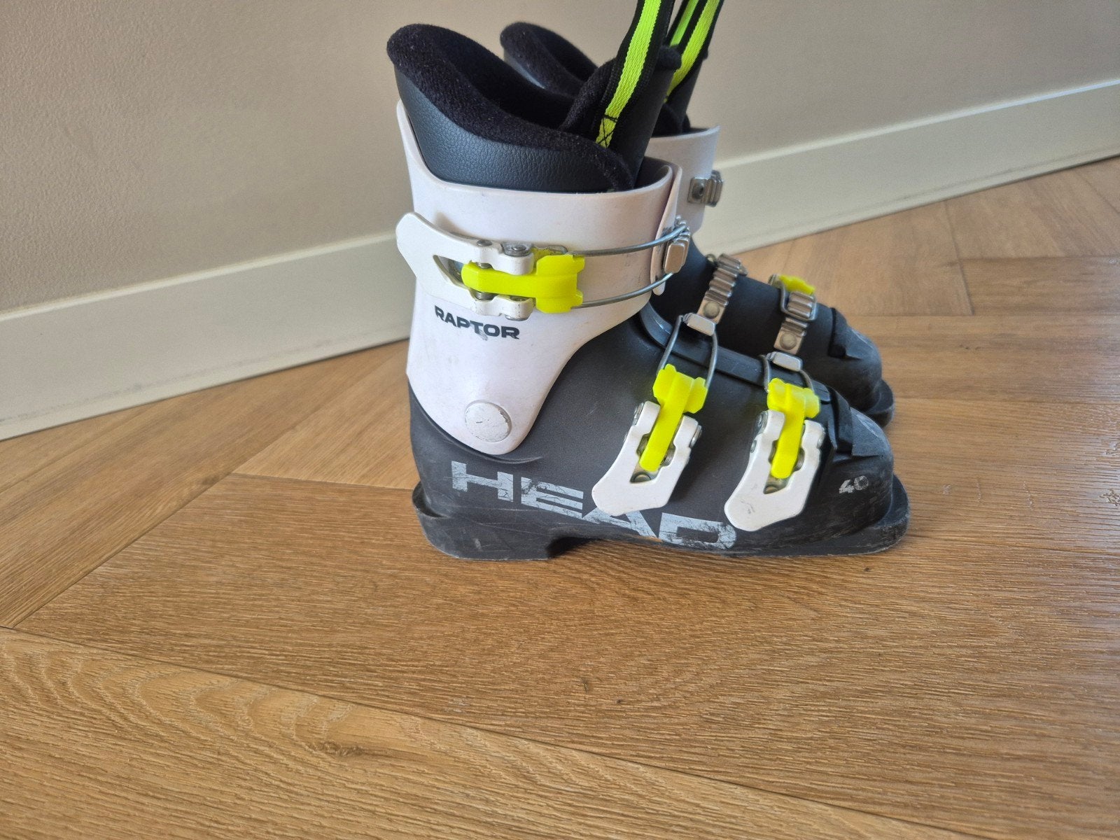 Head Raptor skischoenen - Maat 31 (19.5) kind, Sport en Fitness, Gebruikt, 100 tot 140 cm, Schoenen, Ophalen of Verzenden