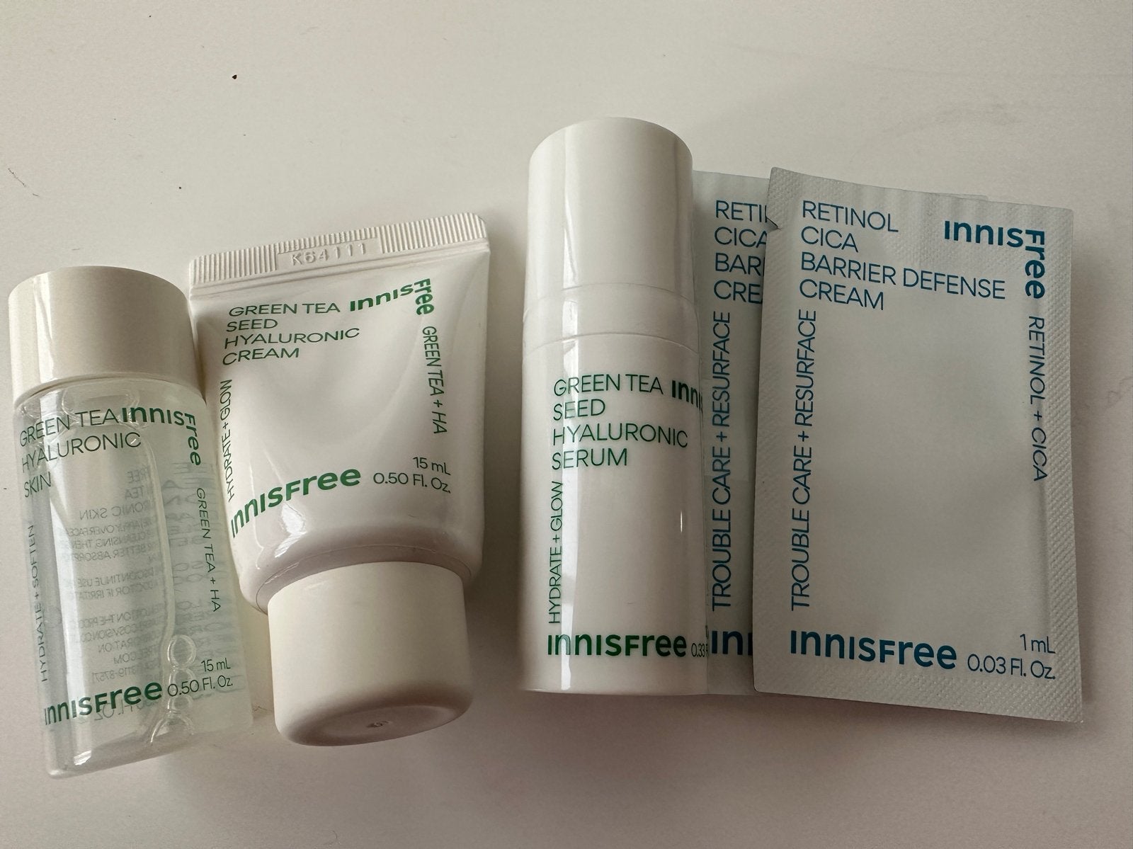 Innisfree Skincare Set: Serum, Crème & Retinol Cica Samples, Verzenden, Nieuw, Gehele gezicht, Verzorging