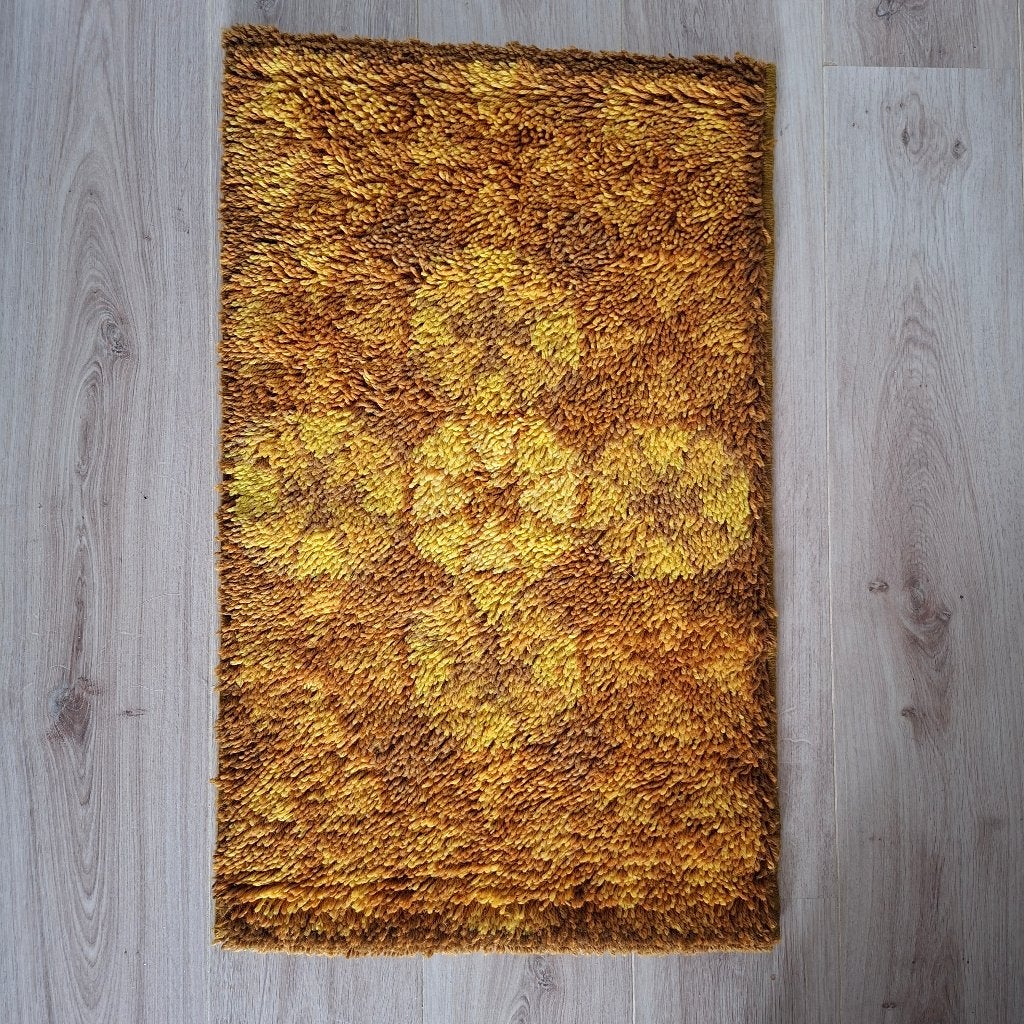 Geel Space Age-tapijt Menuette | Desso, Huis en Inrichting, Zo goed als nieuw, Bruin, Rechthoekig, 50 tot 100 cm
