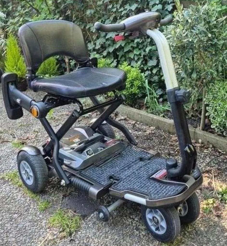 Bobby deluxe opvouwbare scootmobiel, Diversen, Brommobielen en Scootmobielen, Ophalen, 10 km/u of minder, Gebruikt, Mango