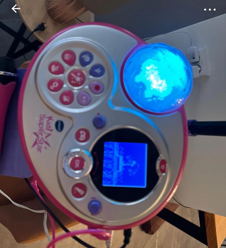 Vtech Kidi Super Star Karaoke met microfoon en lichteffecten, Ophalen of Verzenden, Gebruikt, 4 tot 6 jaar