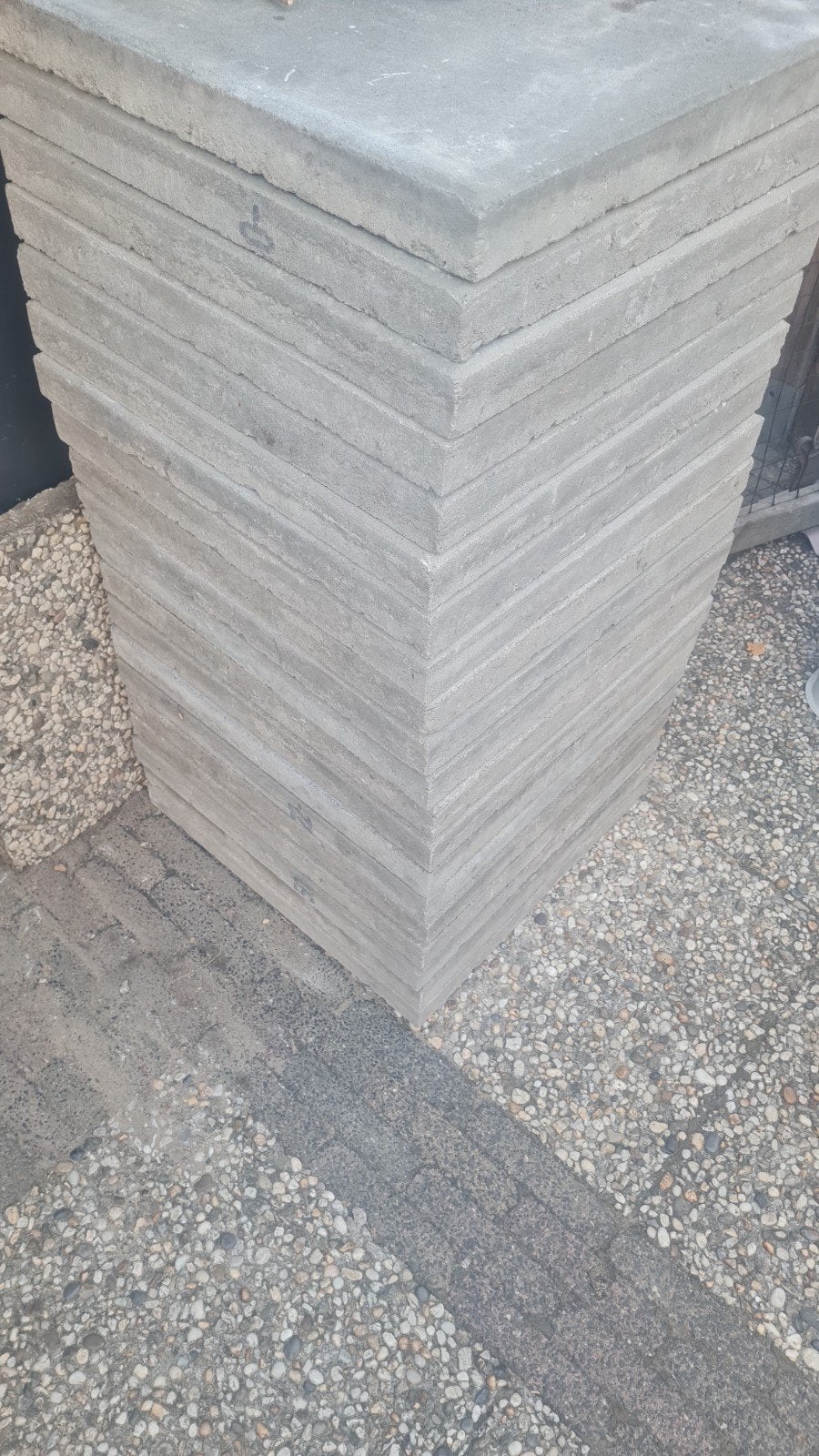 Twintig grijze terras tegels 50x50, Tuin en Terras, Ophalen, Gebruikt, Beton, Terrastegels