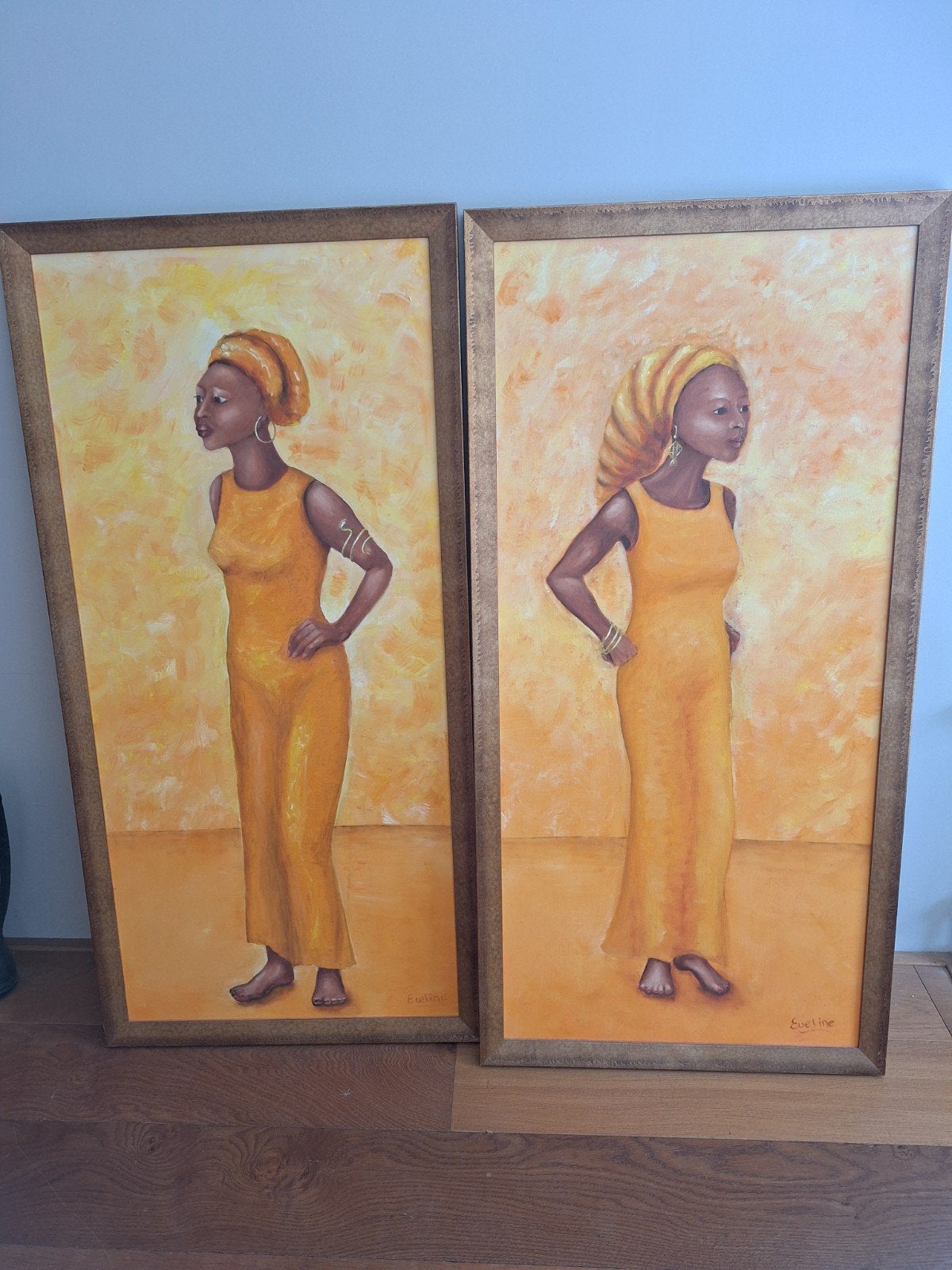 Tweeluik: Twee Angolese Vrouwen in Gele Kleding, Doek, Portret of Personen, Realistisch, Ophalen of Verzenden