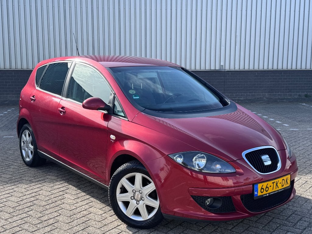 Seat Altea 2.0 FSI | 1e eigenaar | Navi | Airco | Cruise, Voorwielaandrijving, Stof, Zwart, 1984 cc