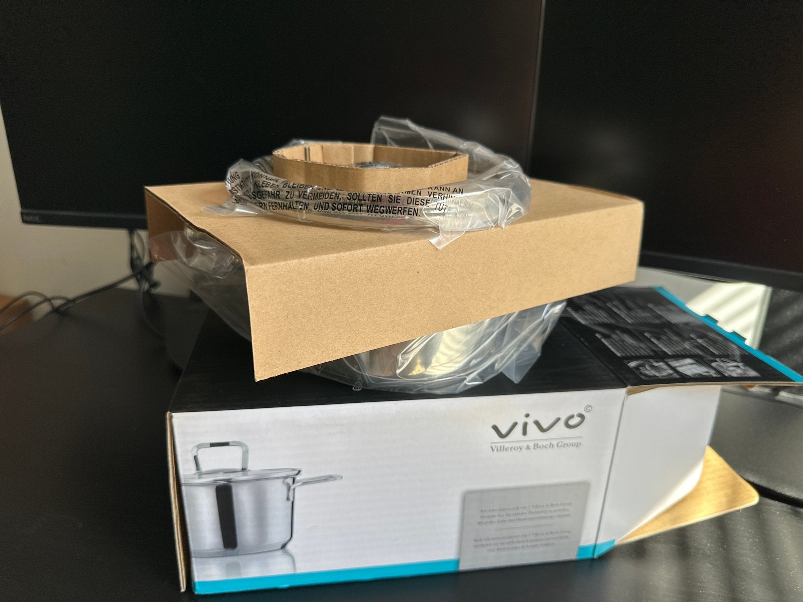 Vivo Kookpan 16cm met deksel - Villeroy & Boch Group, Met deksel, Nieuw, Ophalen of Verzenden, Rvs