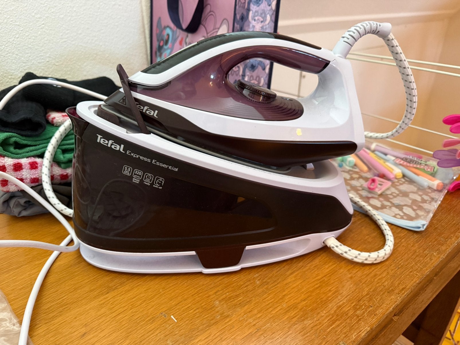 Tefal Express Essential SV6120 stoom strijkijzer, Ophalen of Verzenden, Zo goed als nieuw, Strijkijzer met snoer