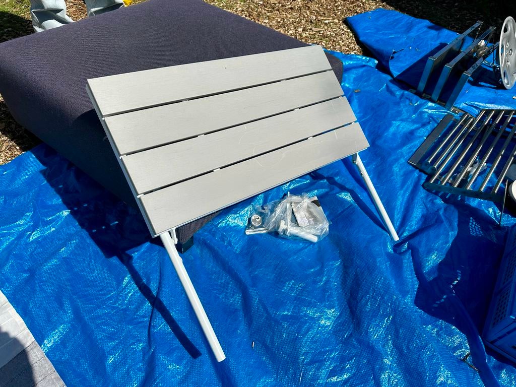 Nieuwe balkontafel met toebehoren, Tuin en Terras, Ophalen, Nieuw, Rechthoekig, Aluminium