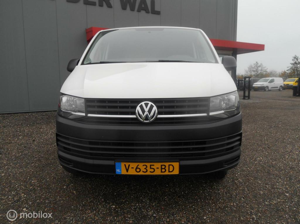 Volkswagen Transporter 2.0 TDI L1H1/AIRCO/CRUISECONTROL, Voorwielaandrijving, Euro 5, 15 km/l, Gebruikt