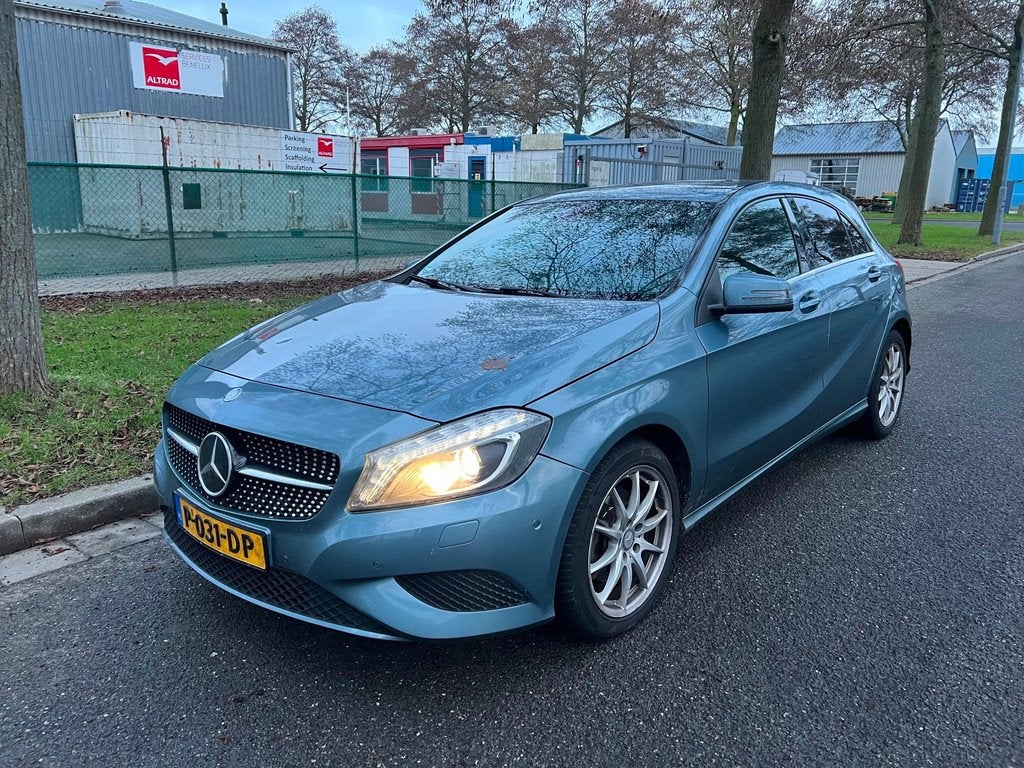 Mercedes-Benz A-Klasse 220CDi Ambition Automaat, Auto's, Mercedes-Benz, Euro 5, Achterwielaandrijving, Gebruikt, 4 cilinders