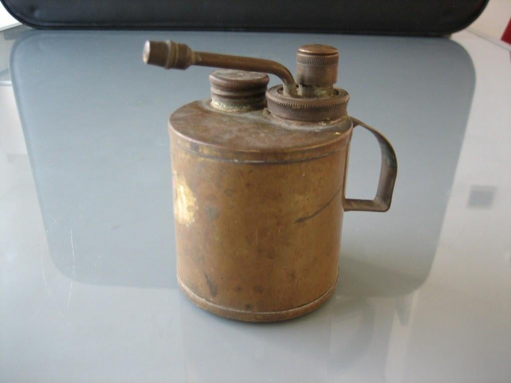Vintage geelkoperen handdruk oliespuit, Antiek en Kunst, Ophalen of Verzenden
