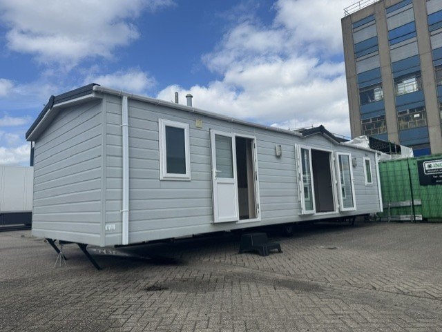 🏡Kunststof chalet met midden woonkamer 3 slaapkamers  ⬇️, Tot en met 6