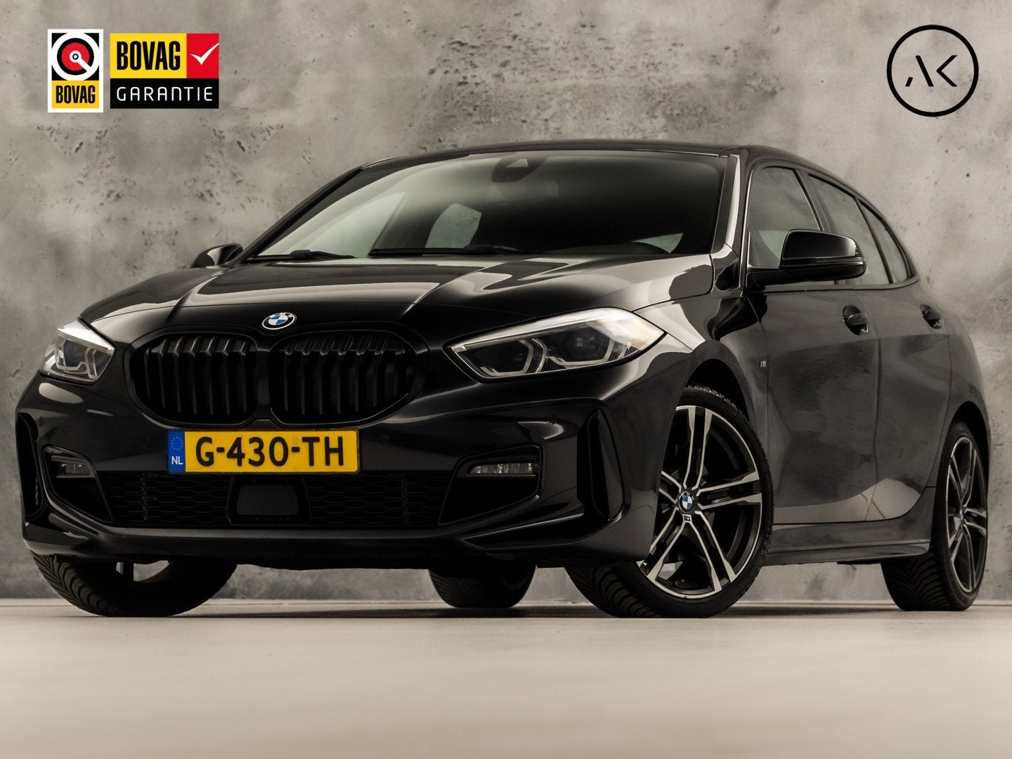 BMW 1 Serie 118i M Sport High Executive Automaat (KUIPSTOELE, Auto's, BMW, 12 maanden, Gebruikt, Zwart, Bedrijf