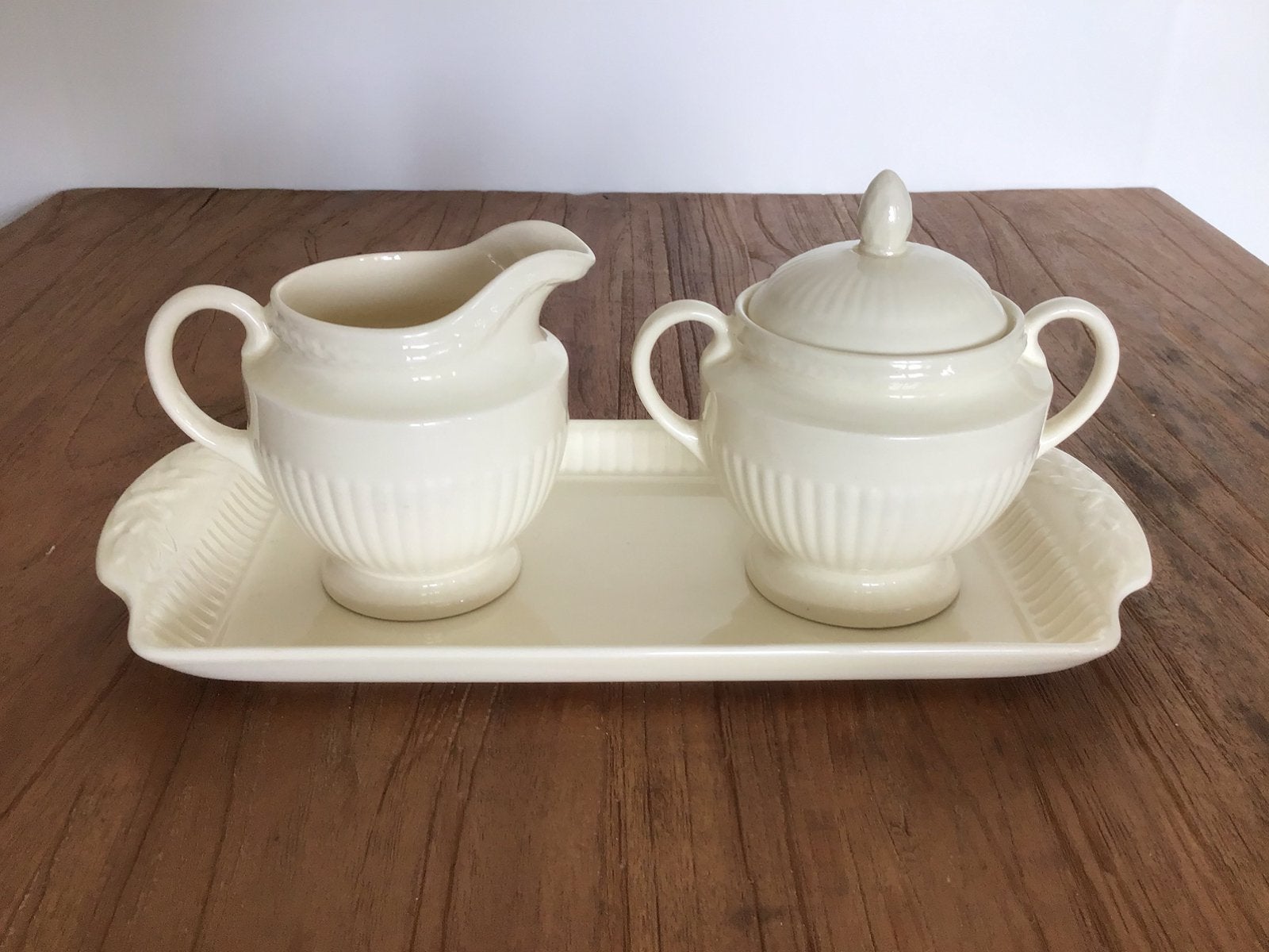 Roomstel Wedgwood Edme suikerpot melkkan schaal - NIEUW, Nieuw, Ophalen of Verzenden, Wedgwood, Porselein