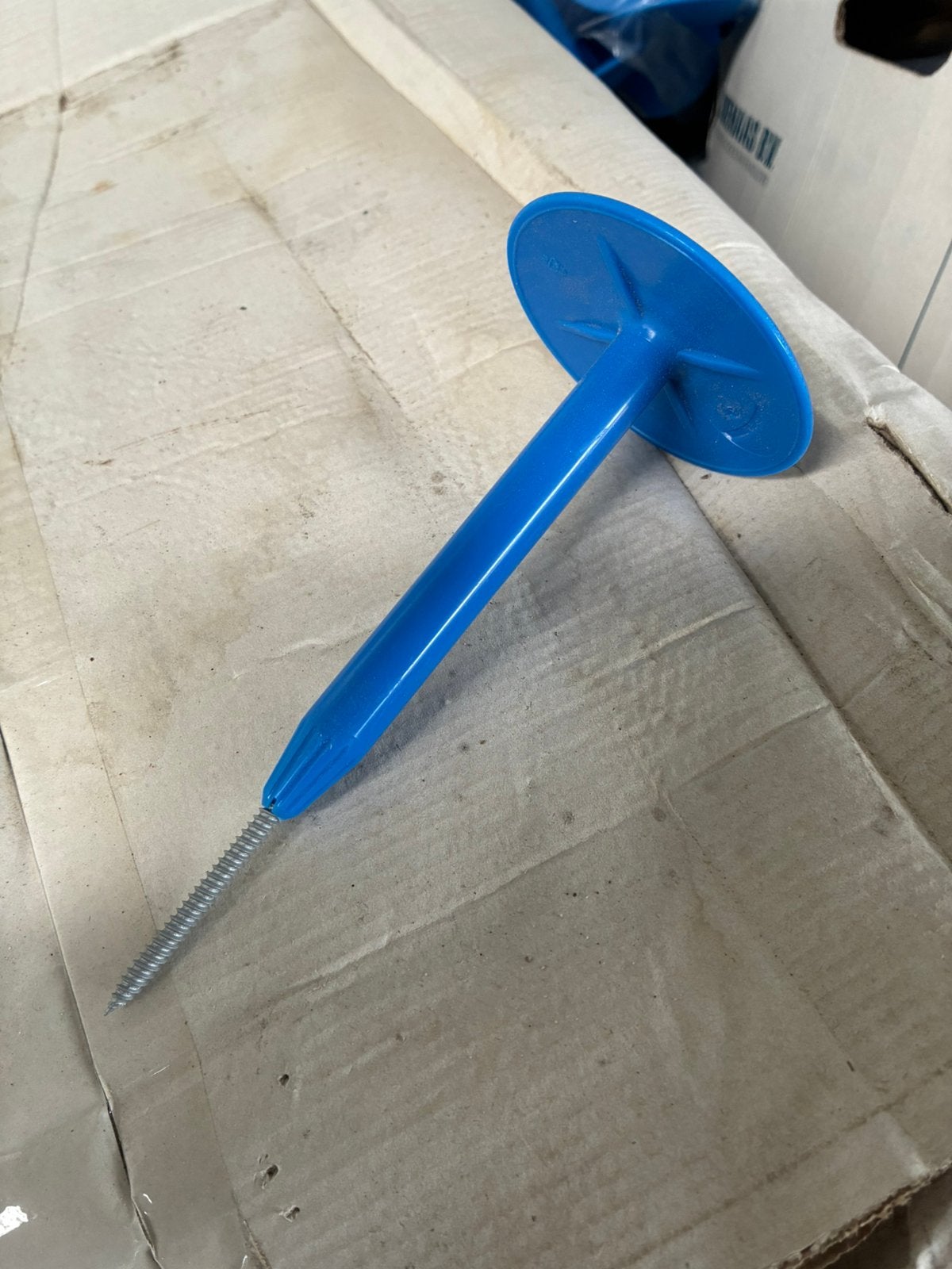 Isolatie plug met parker / schroef, Doe-het-zelf en Verbouw, Overige materialen, 12 cm of meer, Ophalen of Verzenden, Zo goed als nieuw