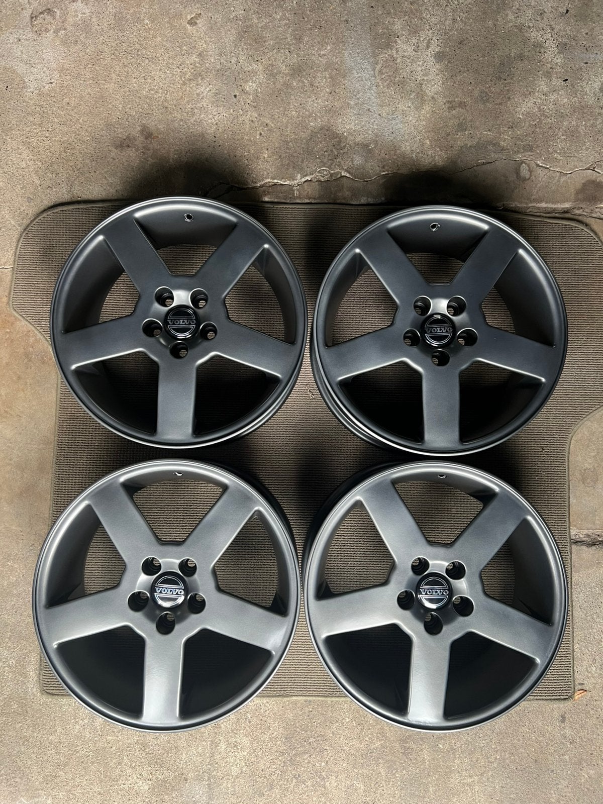 Volvo Titan Velgen 17 Inch 850 t-5r, Ophalen, Velg(en), 17 inch, Gereviseerd