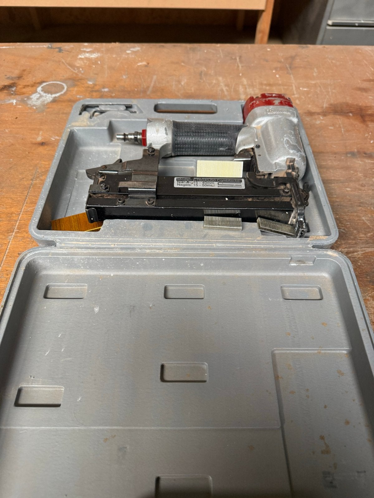 Gebruikte combitacker in koffer, model CT6040J50, Ophalen, Gebruikt