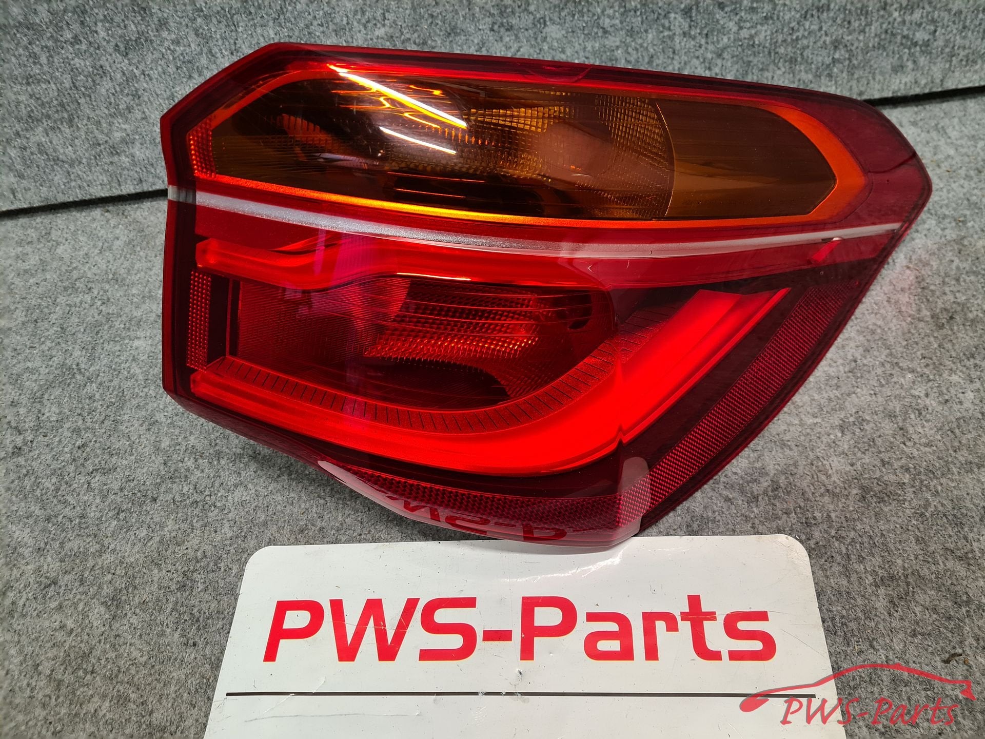 BMW F48 X1 LED RECHTS ACHTERLICHT ORIGINEEL, Gebruikt, -, -, Ophalen of Verzenden