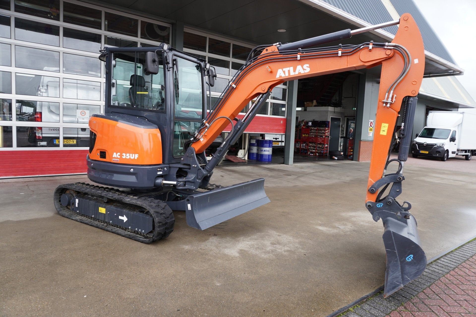 Atlas AC35UF Minigraver 3.85 ton 34 Draaiuren Nr. V250 | Vol, Autobedrijf Van der Veen Groningen B.V., Info@vdveen.nl, Friesestraatweg 257
9746TJ  GRONINGEN, NL